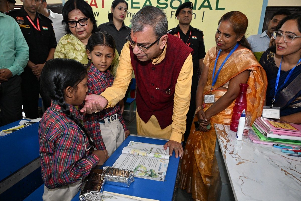 AshimKGhos92088's tweet photo. Glad to visit Government Senior Secondary #School, Sector 10, and Government Model Sanskriti Primary School, Daulatabad, #Faridabad, today along with First Lady of Haryana Smt Mitra Ghosh ji. Interacted with #students, parents and teachers. Holistic education goes beyond textbooks. It nurtures talent, discipline, health, values and confidence. Parents and #teachers must work together with love and patience to help every child realise their potential. Also announced ₹10 lakh each for both schools to strengthen student facilities along with stipends for financially needy students. I also urged officials to ensure clean #water, #sanitation , nutritious meals, #sports facilities and proper maintenance. Every child deserves the opportunity to learn, grow and thrive.

#Education #Haryana