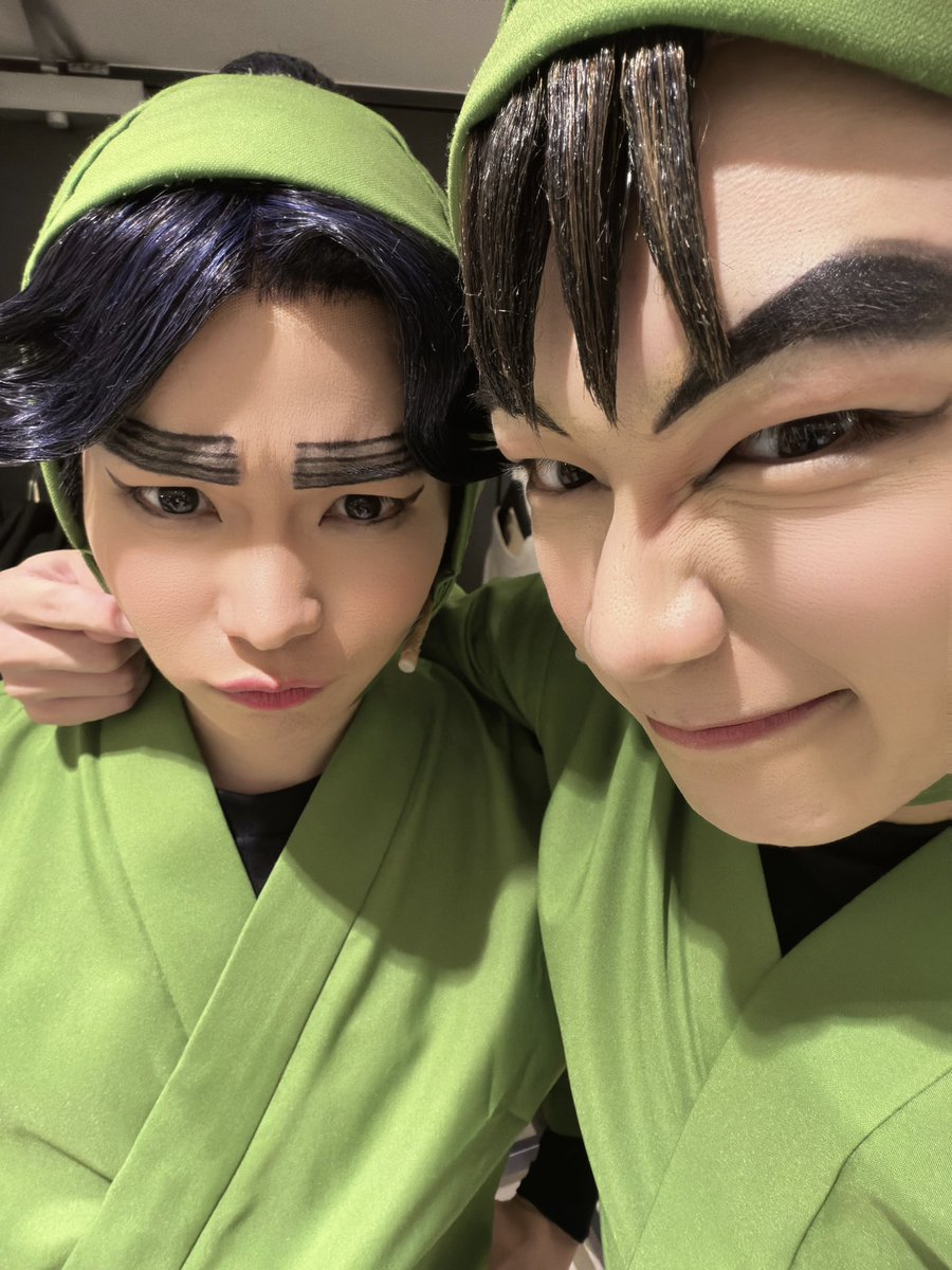 tomoya_isihara's tweet photo. 忍ゲキ思い出振り返ろう
最終日のバスの中でみつこにやっと今年ともやと会わんで済むわ！って言われました
会いたそうなので、今年中にプライベートで
会いに行こうと思います！ https://t.co/2FAtZgwt7O