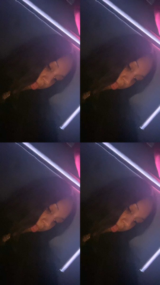 womanofvoid's tweet photo. im so bored someone bless my phone #lightskin #latina https://t.co/XMTNt5L5QO