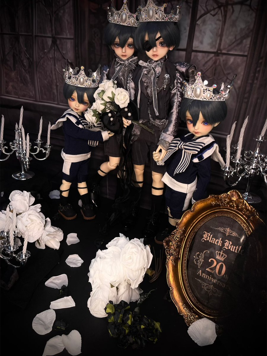 OrexNoxChi's tweet photo. 🕯️ 🖤 Black Butler 🖤 🕯️ 
🕯️ 20th Anniversary🎉 🕯️
Celebrating 20 years of Black Butler 🖤 credits to @taisetsu_no_kizuato  in instagram 🕯️ Thank you, Yana Toboso, for creating this beautiful world🕯️🖤 #kuroshitsuji #bjdtwins #黑執事 #blackbutler https://t.co/BjFJLSbBZN