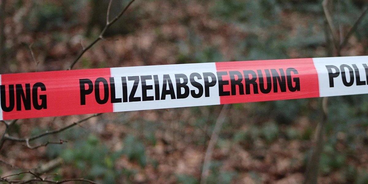 AmberAlertEU's tweet photo. 🚨 AMBER Alert Europe brings cold case training to one of Europe's leading police academies, @DHPol_Muenster. Karsten Bettels co-led the module on cold cases for Germany's future police leadership.

🔗 https://t.co/QqHLSTwttf

#ZeroMissingKids #ColdCase #ICCAP #VictimsRights https://t.co/gRTiBotJNP