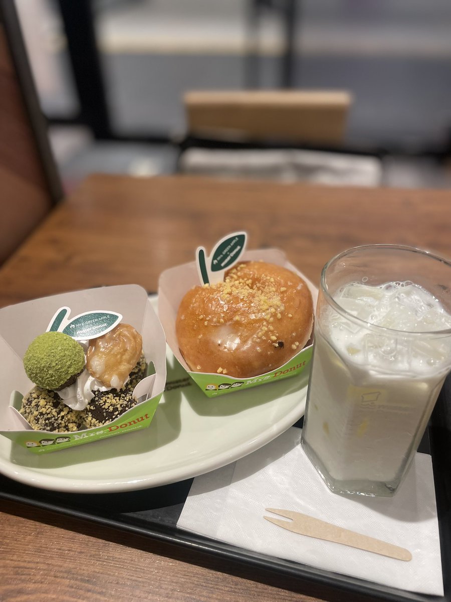 4D4_not_found's tweet photo. 配信ありがとうございました
祈祷はミスド食べたよ https://t.co/715Cpo3iQN
