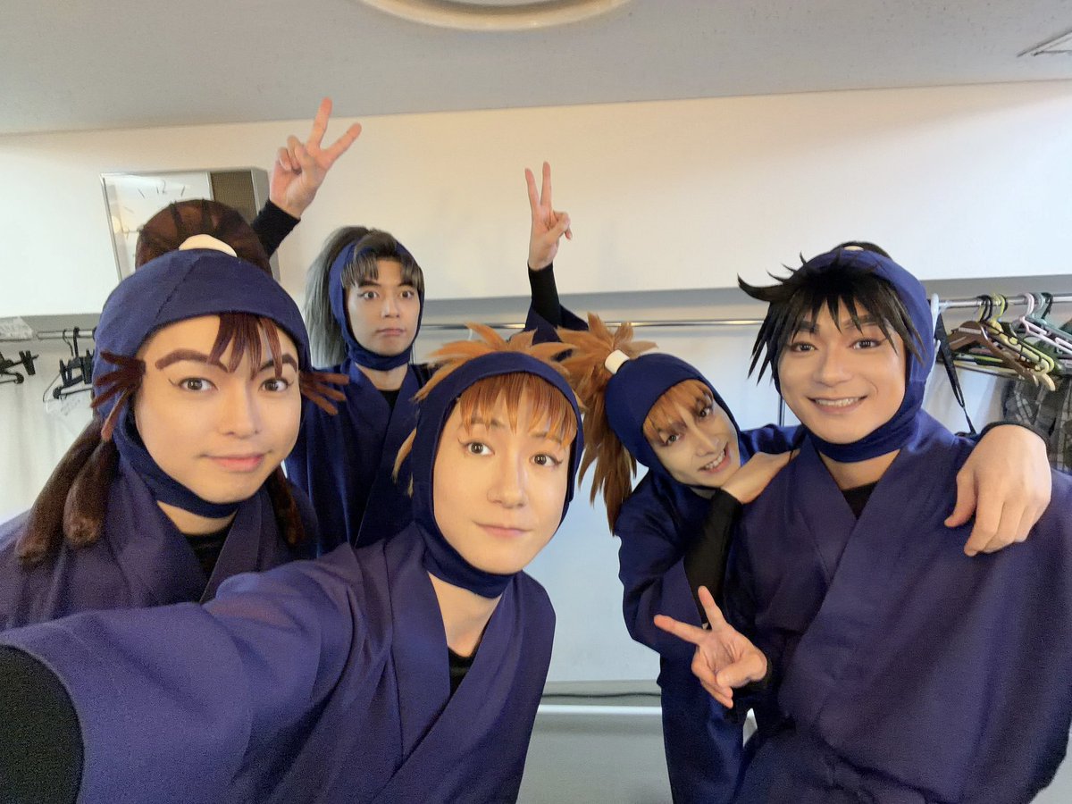 SYOGOYOSHIDAda's tweet photo. ＃劇団忍たま長屋

長屋物語再演初日が終了しました！！
ご登校いただいたお客様誠にありがとうございました🙇‍♂️🙇‍♂️
やっぱり楽しい長屋物語。お客様に覗いてもらうことによって、よりそう思いました🙂‍↕️
引き続き雨予報でございますのでお足元お気をつけて！！ https://t.co/LaY9vpAfKT