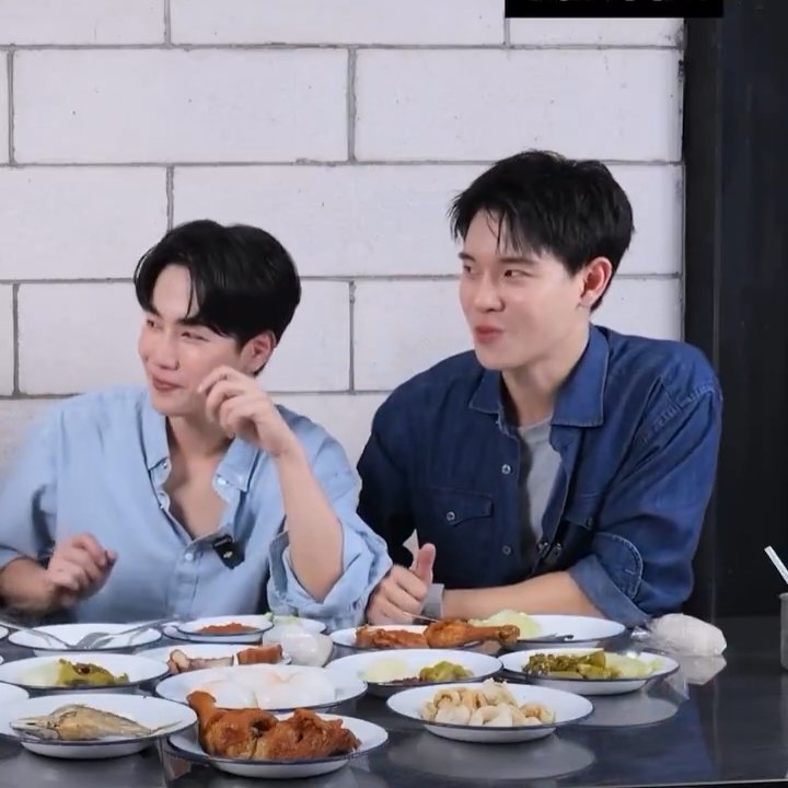 filixxilif's tweet photo. โห....size diff อะไรว้ะเนี่ย😭 https://t.co/0O2kh5zakK