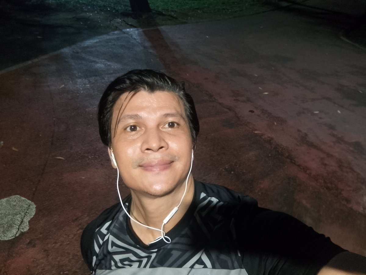 DTm34588109's tweet photo. 8km.#thk.). https://t.co/cqo2nCVSjc