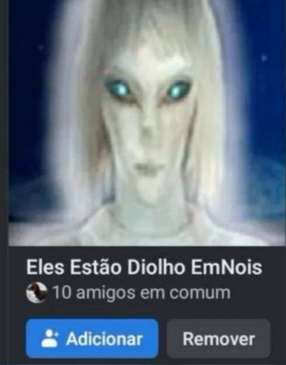 ever2lwte's tweet photo. simplesmente a mulher da padaria olhando fixamente pro meu photocard do keonho https://t.co/90SimjJSDB