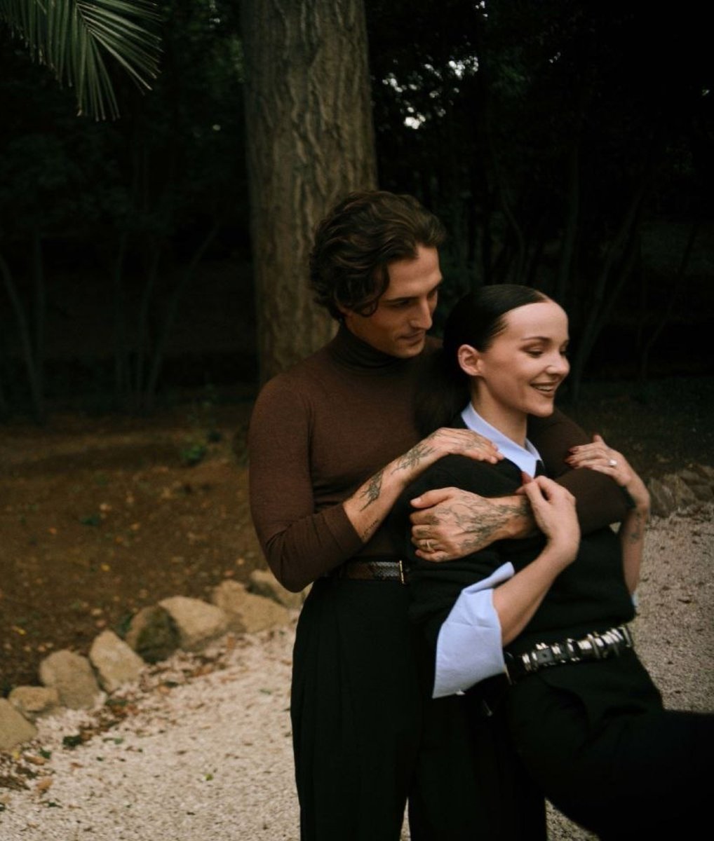 doveywrld's tweet photo. everyone deserves to find a love like this. https://t.co/IK1EWlJ25H
