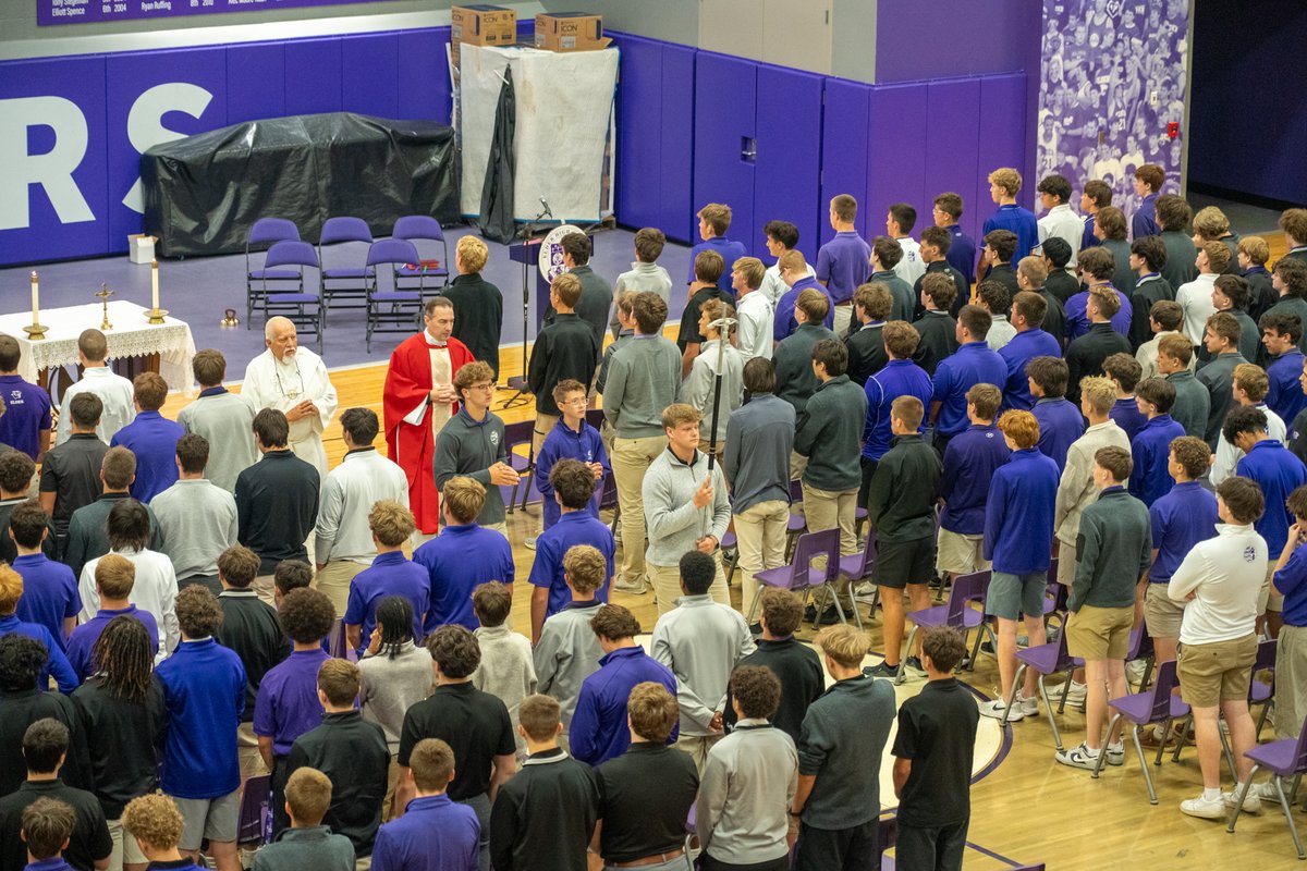 ElderHighSchool's tweet photo. We gathered as a school community to celebrate Mass together.

Today’s First Reading, 1 Corinthians 12:31–13:13, reminded us of what it means to truly live with love: to be patient and kind, to put others before ourselves, to forgive, to seek truth, and to continue loving others even when it is difficult.

A powerful reminder that love is not simply something we feel; it is something we choose to live out each day.

#Altiora