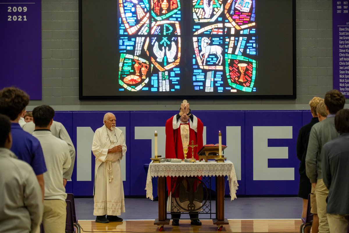 ElderHighSchool's tweet photo. We gathered as a school community to celebrate Mass together.

Today’s First Reading, 1 Corinthians 12:31–13:13, reminded us of what it means to truly live with love: to be patient and kind, to put others before ourselves, to forgive, to seek truth, and to continue loving others even when it is difficult.

A powerful reminder that love is not simply something we feel; it is something we choose to live out each day.

#Altiora