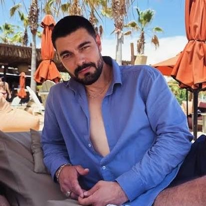 IconicRankings's tweet photo. 🏆 TOP 10: Best Actor of Turkish TV Series (Sept 2026) 🇹🇷🎬

1️⃣ Halil İbrahim Ceyhan (Aşk ve Taht)
2️⃣ Akın Akınözü (Aşk ve Taht)
3️⃣ Gökberk Yıldırım (Haysiyet)
4️⃣ Barış Baktaş (Sevdiğim Sensin)
5️⃣ Bertan Asllani (Mercan Köşk)
6️⃣ Alperen Duymaz (Doğanın Kanunu)
7️⃣ İlhan Şen (Halef: Köklerin Çağrısı)
8️⃣ Çağlar Ertuğrul (Çirkin)
9️⃣ Ulaş Tuna Astepe (Taşacak Bu Deniz) 
🔟 Çağan Efe Ak (Daha 17)

📊 Source: Turkish TV Poll