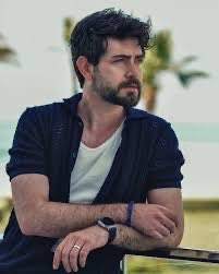 IconicRankings's tweet photo. 🏆 TOP 10: Best Actor of Turkish TV Series (Sept 2026) 🇹🇷🎬

1️⃣ Halil İbrahim Ceyhan (Aşk ve Taht)
2️⃣ Akın Akınözü (Aşk ve Taht)
3️⃣ Gökberk Yıldırım (Haysiyet)
4️⃣ Barış Baktaş (Sevdiğim Sensin)
5️⃣ Bertan Asllani (Mercan Köşk)
6️⃣ Alperen Duymaz (Doğanın Kanunu)
7️⃣ İlhan Şen (Halef: Köklerin Çağrısı)
8️⃣ Çağlar Ertuğrul (Çirkin)
9️⃣ Ulaş Tuna Astepe (Taşacak Bu Deniz) 
🔟 Çağan Efe Ak (Daha 17)

📊 Source: Turkish TV Poll