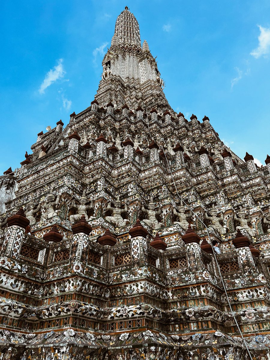 Amazing_SE_Asia's tweet photo. Wat Arun📍Bangkok, Thailand 🇹🇭 https://t.co/l60H6PmlWw