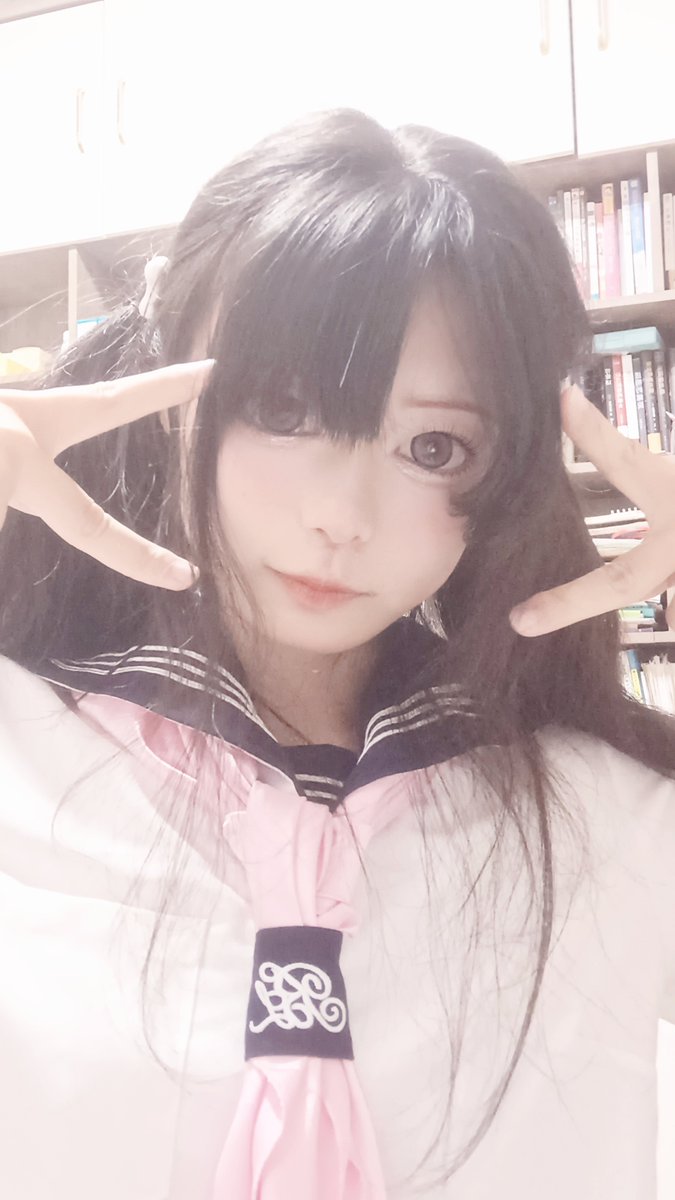 roder_6vfjp's tweet photo. 脑子好乱，我要挽尊一下 https://t.co/wsqtoQZlgj