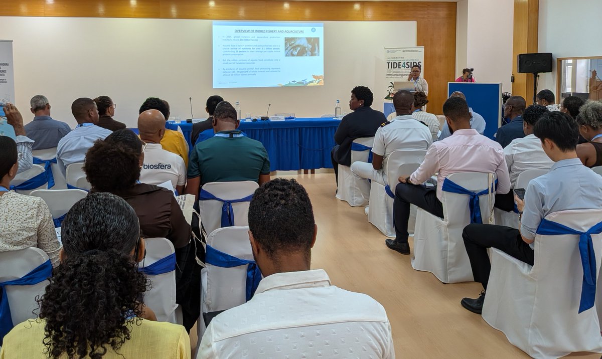 OmarRPfish's tweet photo. 🐟 📅 #TIDE4SIDS #BlueTransformation project launched in #CaboVerde to strengthen #climateresilient fisheries management, reduce #FLW loss and waste through value addition, and create #circular livelihood from by-products.
#sustainability #valuecreation #circulareconomy #SIDS https://t.co/ksKvjbTAyy