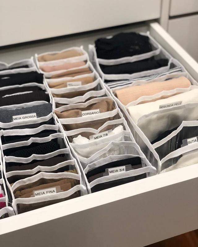 alinn250832's tweet photo. Just found a pile of crumpled laundry with a coffee stain on top after today’s cleaning spree — adulting is messy but the closet smells way better now https://t.co/wWVleEKmem