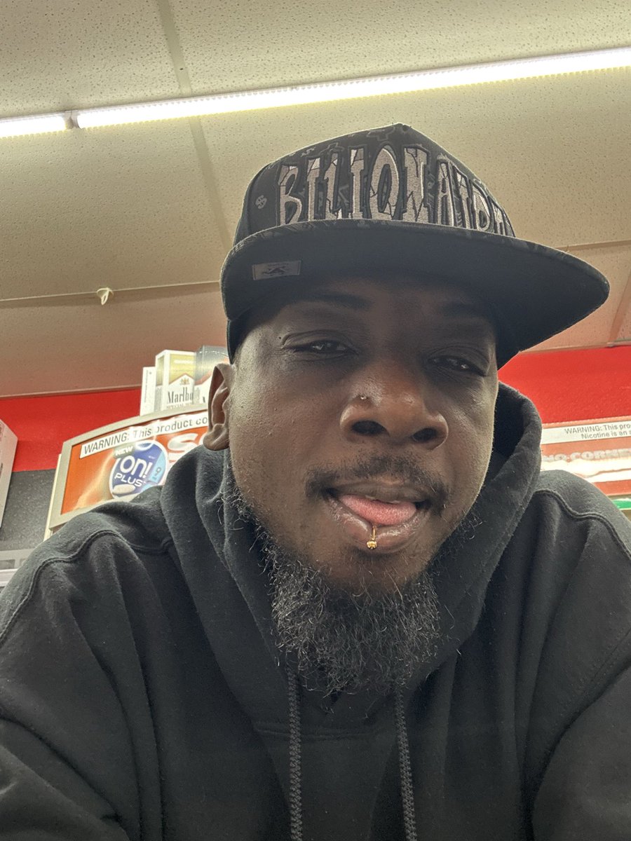 CharlesWrirk88's tweet photo. Koolin https://t.co/Nj1UFjuALd