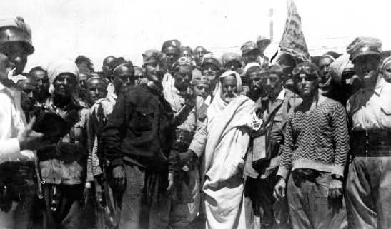 al_bashbash's tweet photo. وقد نشراها في كتاب لا يقل نصه أهمية عن صوره.
Il leone, il giudice e il capestro: Storia e immagini della repressione italiana in Cirenaica (1928-1932)

فيما يلي أهم مجموعة من الصور والتي تخص شيخ الشهداء عمر المختار، وهي نحو 30 صورة استثنيت منها قليلا من الصور (الاستشهاد) https://t.co/geqod8Kjj5