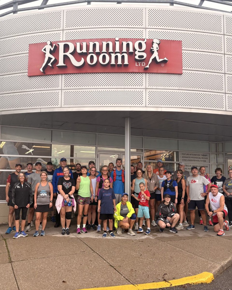 RunningRoom's tweet photo. JOIN THE FUN! Drop in and run with us at our free Run Club! 🏃‍♂️ Join us every Wednesday (and Sundays at select locations) for great company, motivation, and fun.

https://t.co/CoCawJBTKh https://t.co/o095hvDIRg