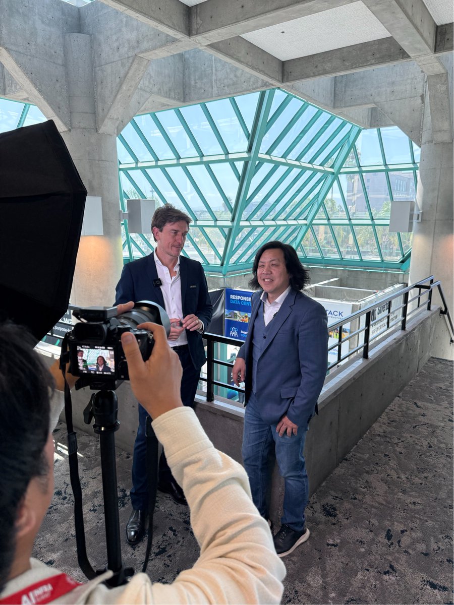 AxeleraAI's tweet photo. Day 1 at #AIInfraSummit was incredible! 

CEO @fdelmaffeo took the stage to announce Europa, our next-gen AIPU architecture delivering up to 6x more tokens/s/watt than GPUs, featuring validated systems with @DellTech and @Supermicro! 

We also highlighted AxeleraScript (AxScript), our breakthrough model compilation approach simplifying deployment from edge to server.

Great to see the coverage in @Reuters, @HPCwired and @YahooFinance!

The booth was buzzing all day. Come see Europa live in action at Booth 930 for Day 2!