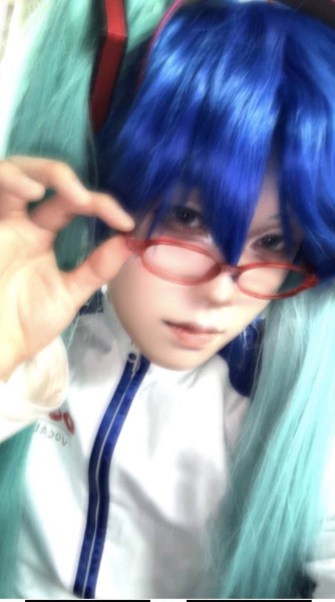 ten_month10's tweet photo. #코스어_𝕏친소 #코스어_트친소

9월 코믹월드 

토 - 원피스 상디
일 - 카이토
다녀왔어요~~

이세돌 / 트릭컬 / 동방프로젝트 🔥
장르 잘 안가리고 다 받습니다 

흔적 주시면 무멘팔로 찾아가요!!
(사진재탕해야해서9코후기를지움) https://t.co/hatg7xwcJI