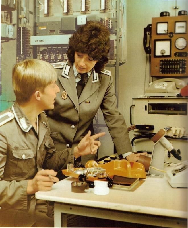 GDRvisuals's tweet photo. Military communications technicians of the National People's Army, 1983. https://t.co/jRFnrX7VTg