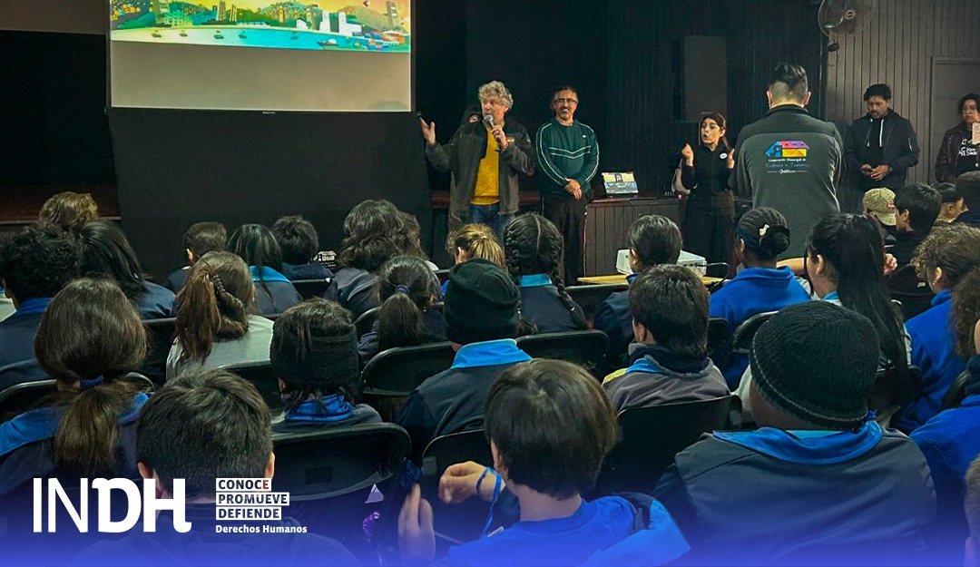 inddhh's tweet photo. #INDHValparaíso colaboró para que funciones del Festival Internacional de Cine Ojo de Pescado fueran accesibles para personas sordas.👉https://t.co/Q2bpxSllCZ https://t.co/qTu7yf3j01