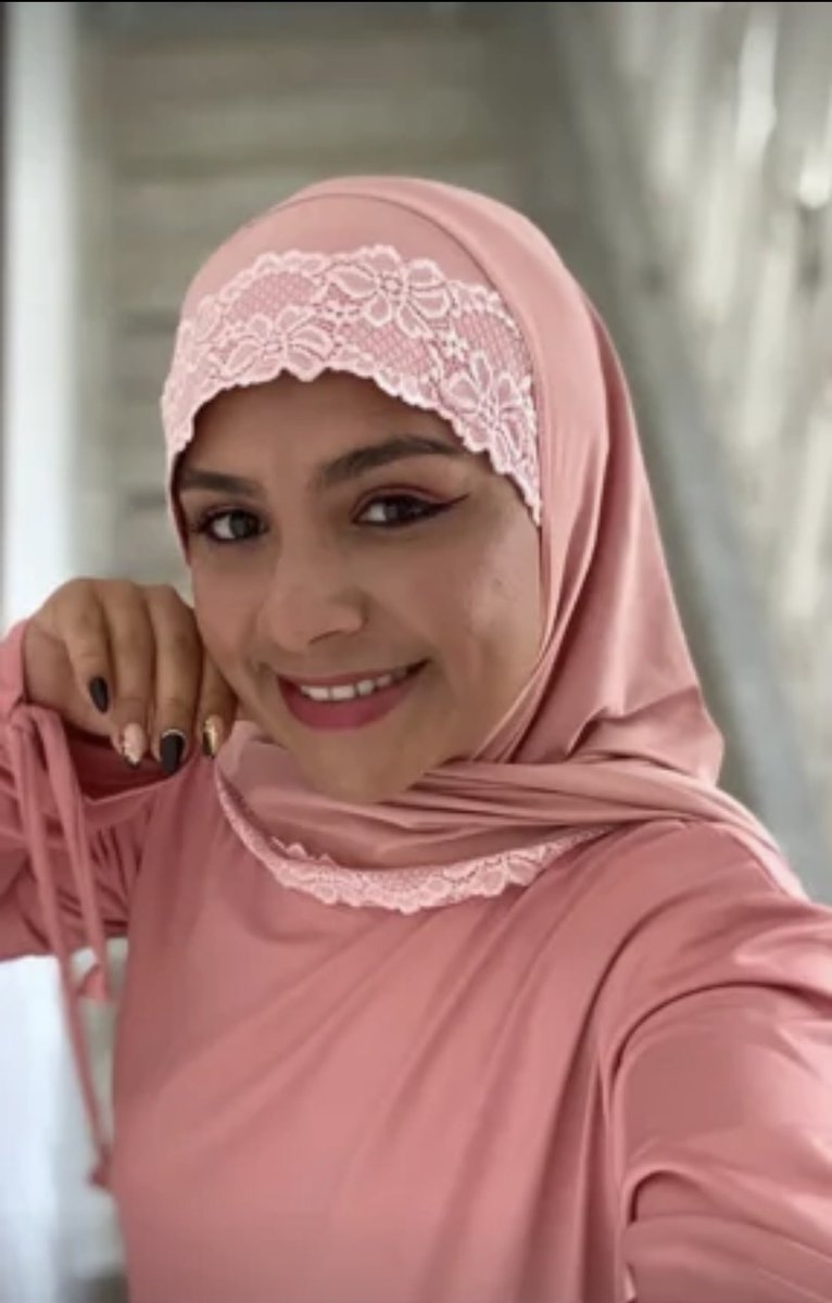nemkl_mo's tweet photo. زوجتي الحلوة ما ترضى تنزع الحجاب 

بعدنا ما متزوجين بس هي رح تصير زوجتي هي عايشة بره من اساس وحاليا دنجمع فلوس من البث أريدكم تدعمونا 😘

#ديوث 
#تحرر 
#سكس_عراقي https://t.co/nclyRx0EGT