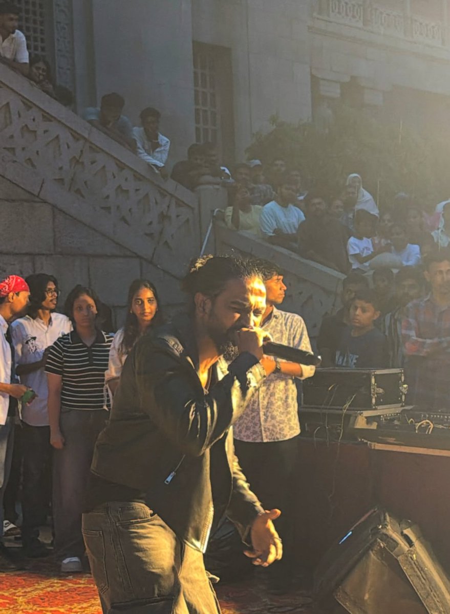ClimateFrontHyd's tweet photo. Street violater makes our stage on more 🔥🔥🔥 https://t.co/RAQKOOjIHv