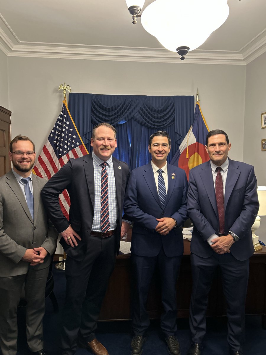ConcernedVets's tweet photo. CVA is grateful to @RepGabeEvans for sitting down with us to discuss critical veteran health care reform and lowering costs for Coloradans.
 
Thank you for your time, Congressman.

Now let’s go deliver results. https://t.co/e7Jhe75YJ7