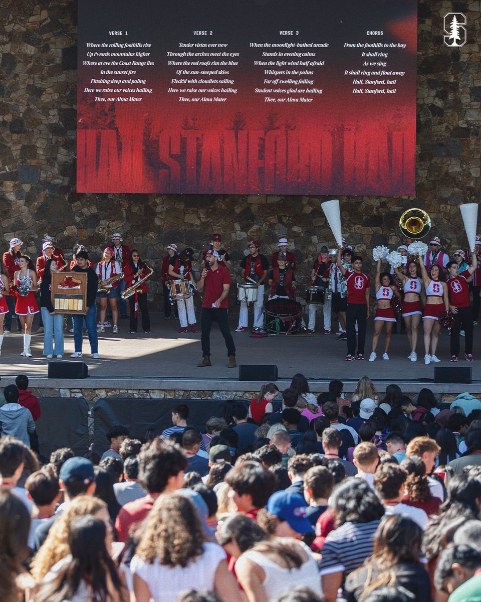 GoStanford's tweet photo. The new students got some Stanford “General” knowledge this morning 🌲 https://t.co/Wkdnw7reOz