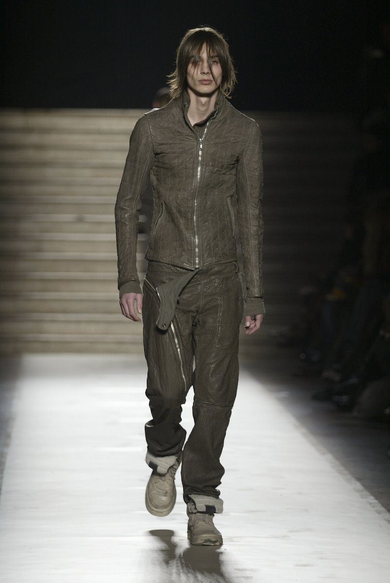 8irth's tweet photo. rick owens fall/wint 2005 https://t.co/XvIGN39zLO