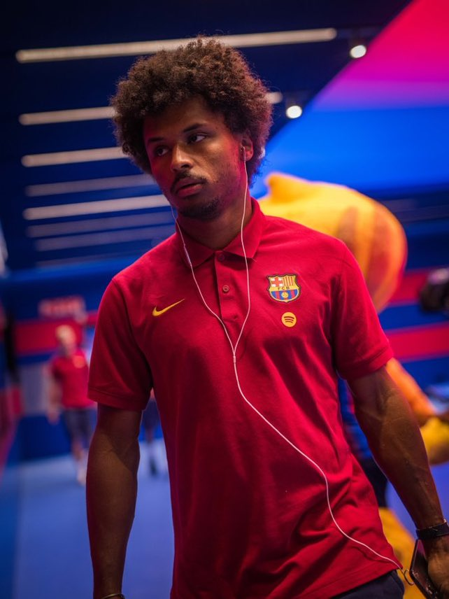 BarcaUniversal's tweet photo. STARTER! https://t.co/jh9Jjrh7vP