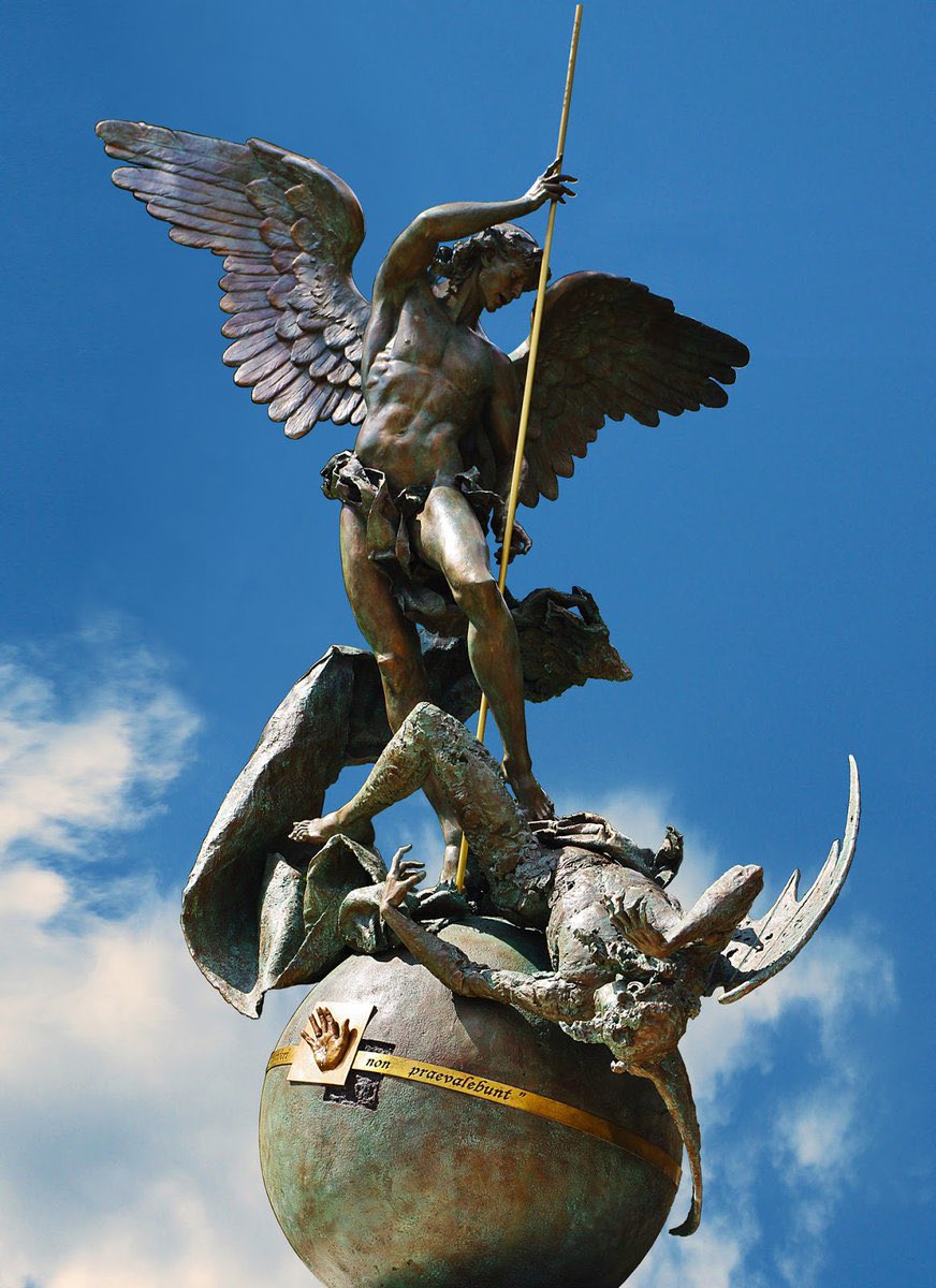 occult__culture's tweet photo. Statue of St Michael, Gardens of Vatican City, Giuseppe Antonio Lomuscio (2013) https://t.co/NCiry9mUon