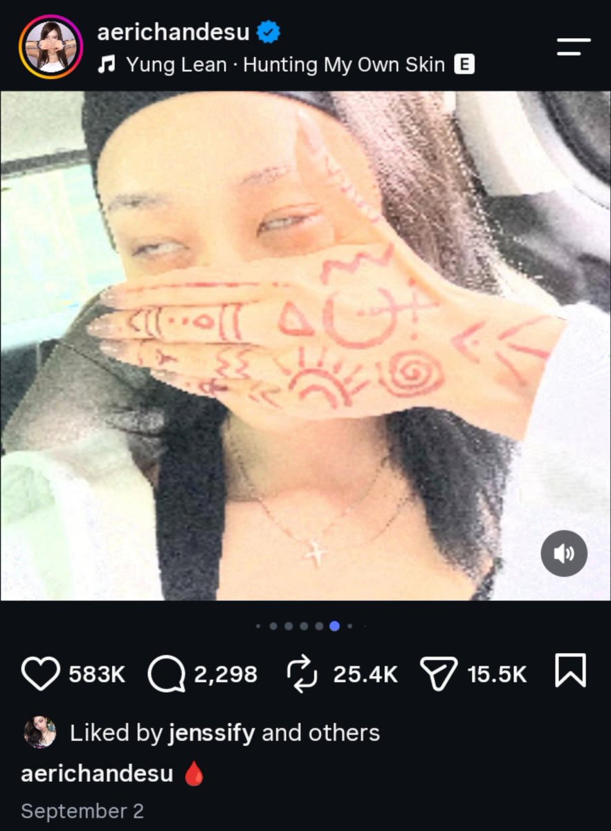 THEOGPLASTMAMBA's tweet photo. Ok... There is really something evil going on her... https://t.co/VDdwmN8U81