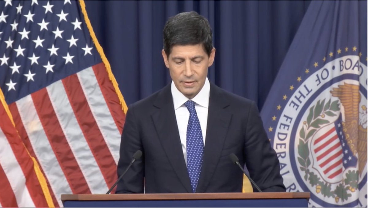 andreijikh's tweet photo. BREAKING: Interest rates go up 0.25%. The plan continues: look tough on inflation, continue shifting the debt from long end to short. https://t.co/LCdAVhfXXq