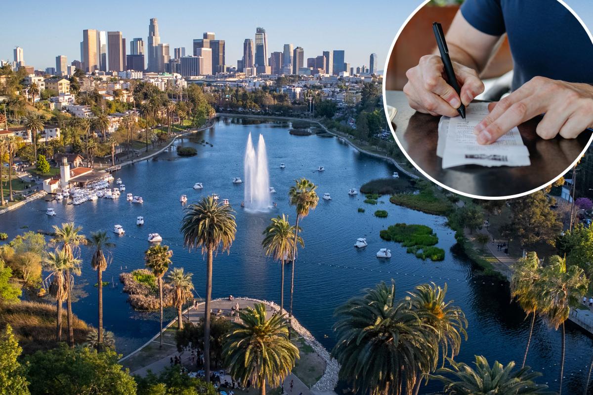 nypost's tweet photo. Californians are the worst tippers in America - ranking dead last in a national survey https://t.co/1c0ws61t28 https://t.co/7ucdqy0TCw