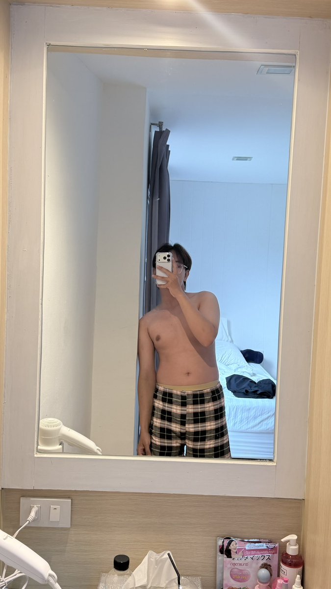 Earth2xx2's tweet photo. 🐻🧸 #พิษณุโลก https://t.co/QkIi08I1hS