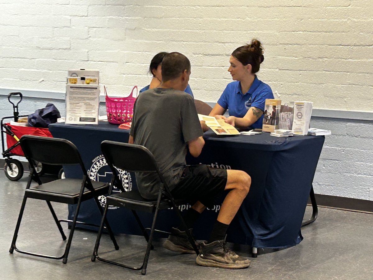 APS_Rich's tweet photo. A great day in San Manuel for the @apsFYI Customer Open House. APS customers are speaking with associates to discuss their bill &amp; sign up for the energy support program. We will be here at the San Manuel Community Center until 2PM. Thanks to CAHRA for their partnership. https://t.co/iUfryVbi6y