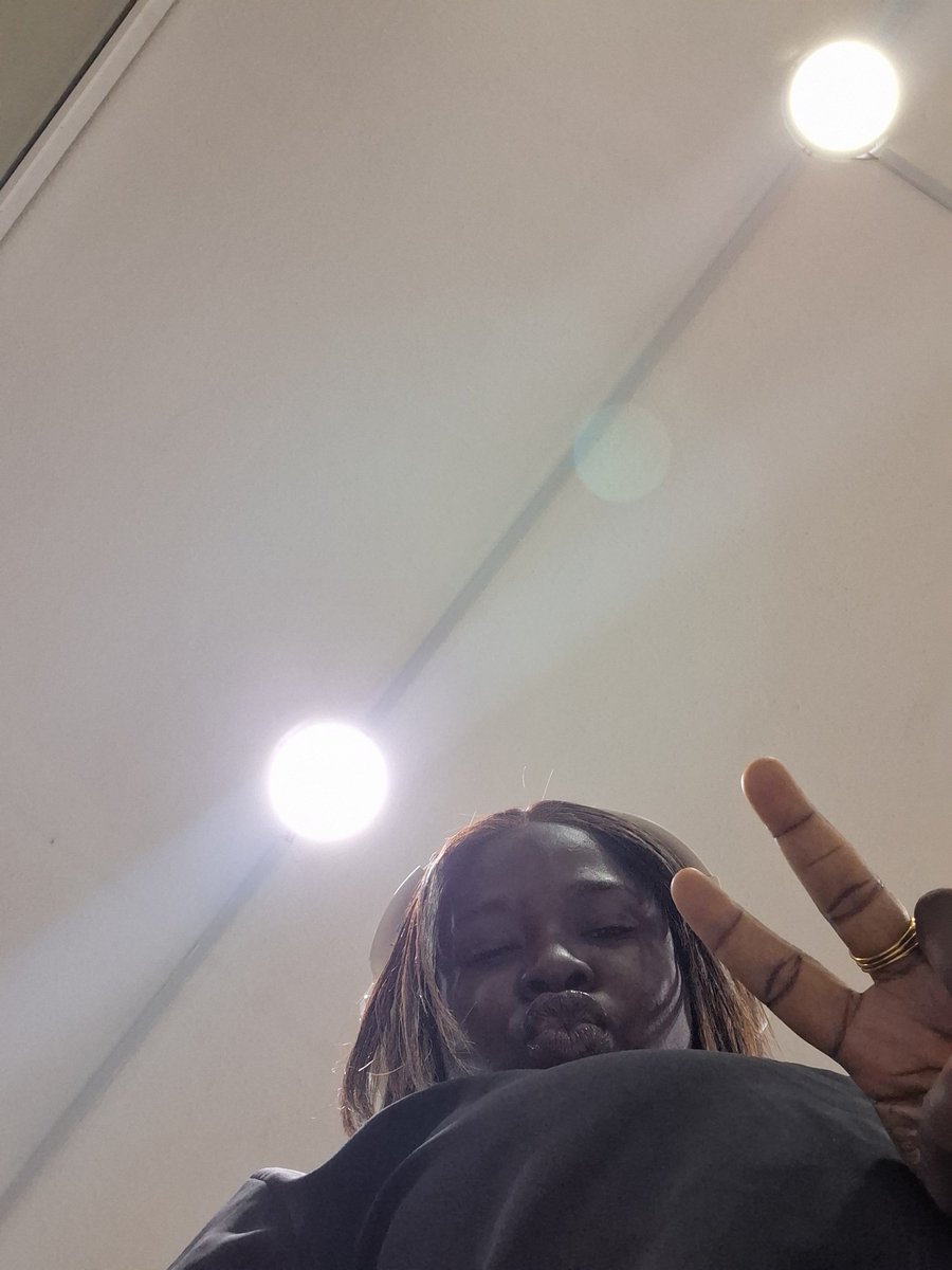 BieAkene's tweet photo. Felt good yesterday morning oo, today I dey hospital dey try see road. 

Thank God for good health mehnnn🫠 https://t.co/4v2OklC3Ma
