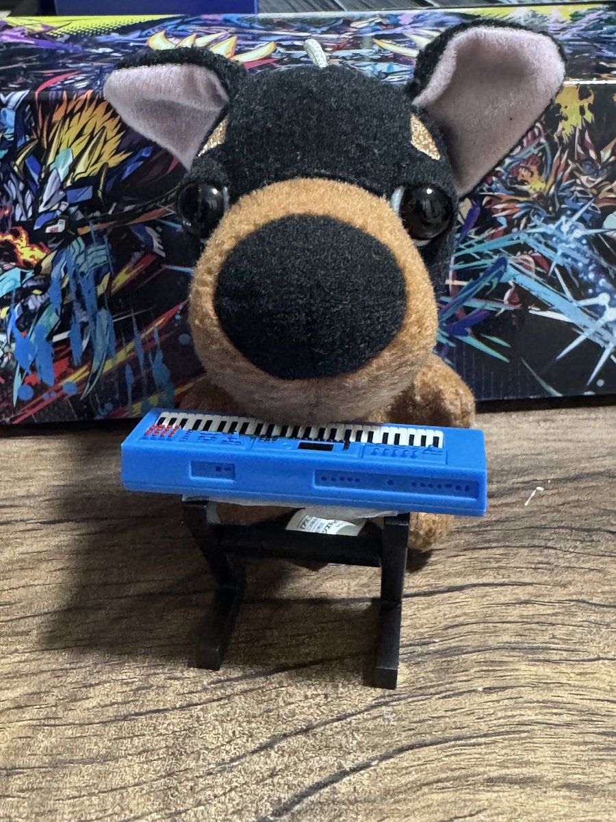 Akari222_sur's tweet photo. ぴわわギター持たせるとちょうどいいのに
キーボード弾かせようとすると
口ピアノになっちゃうw https://t.co/jXZIGCsRRf