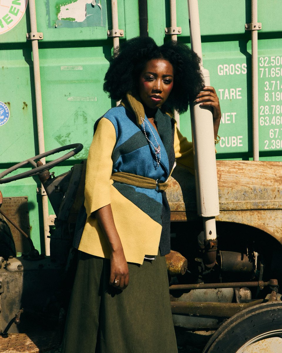 styledbyabdul's tweet photo. (Polished X Insustrial)
For this look, I wanted to balance the structured colour blocked jacket with a relaxed, elongated silhouette, keeping the accessories minimal and letting the natural texture of the Afro remain part of the look.  #fashionstylist #editorial #highfashion https://t.co/5F2XeCfqrB