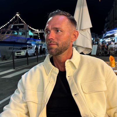 Danlaurentx's tweet photo. #NeuesProfilbild https://t.co/eTgaDKORju