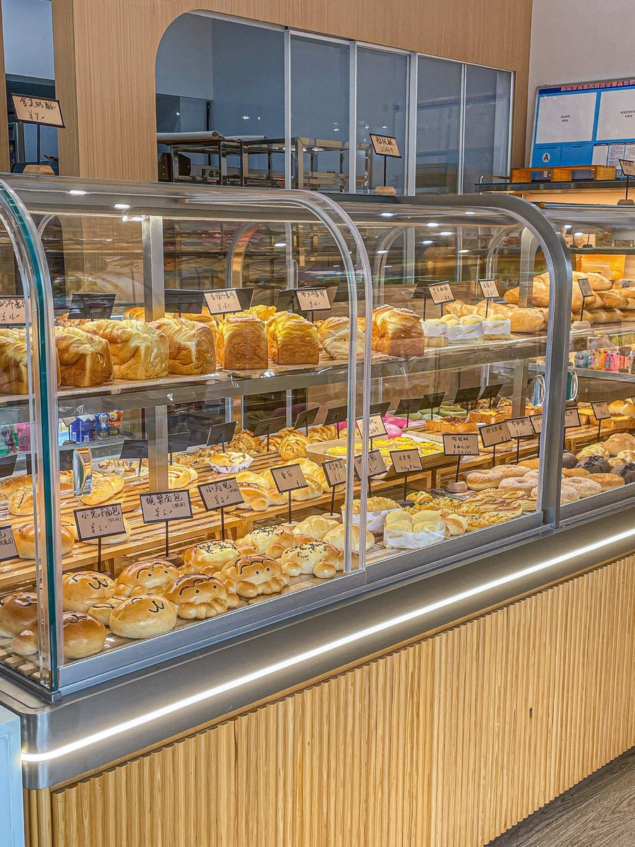 Gonzobrez's tweet photo. New stock alert! Freshly brewed iced coffee u0026 crispy croissants are now in stock—perfect for your morning rush or midday pick-me-up. Swing by your local store to grab yours before they’re gone! https://t.co/74ZZIpPK8S
