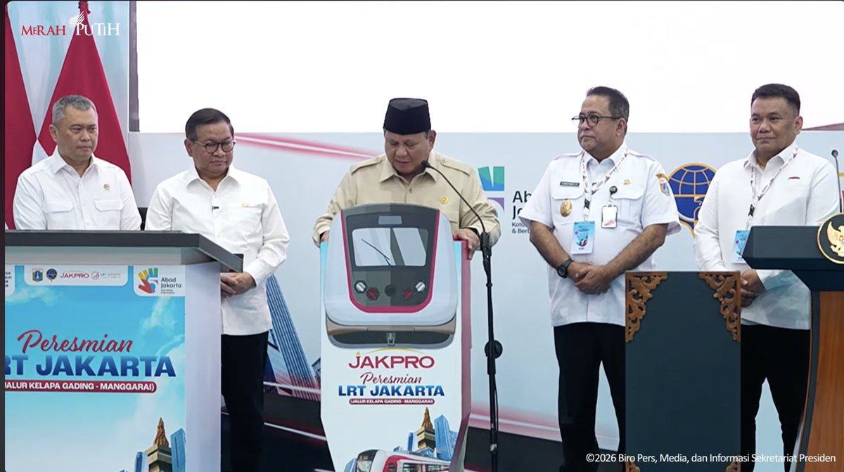 LambeSahamjja's tweet photo. yang di suruh pindah itu direktur utama jakpro :
- yang memegang tanggung jawab atas proyek LRT Jakarta
- dia yang ngerjain proyek itu cok https://t.co/eh0njvIO71