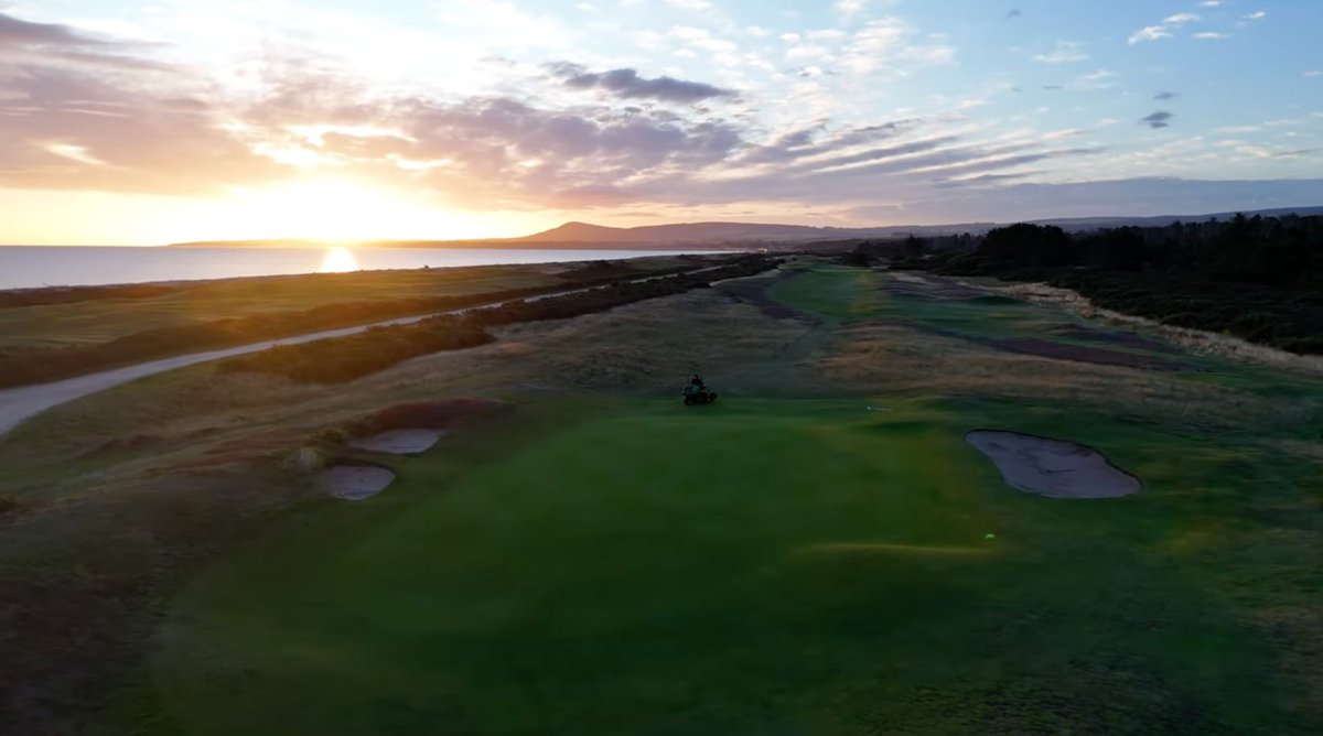 SpeyBayGC's tweet photo. Here's a great video about our course and our fantastic greenskeeping team!

(link to video in comments 👇) https://t.co/EqjEpcEo6J