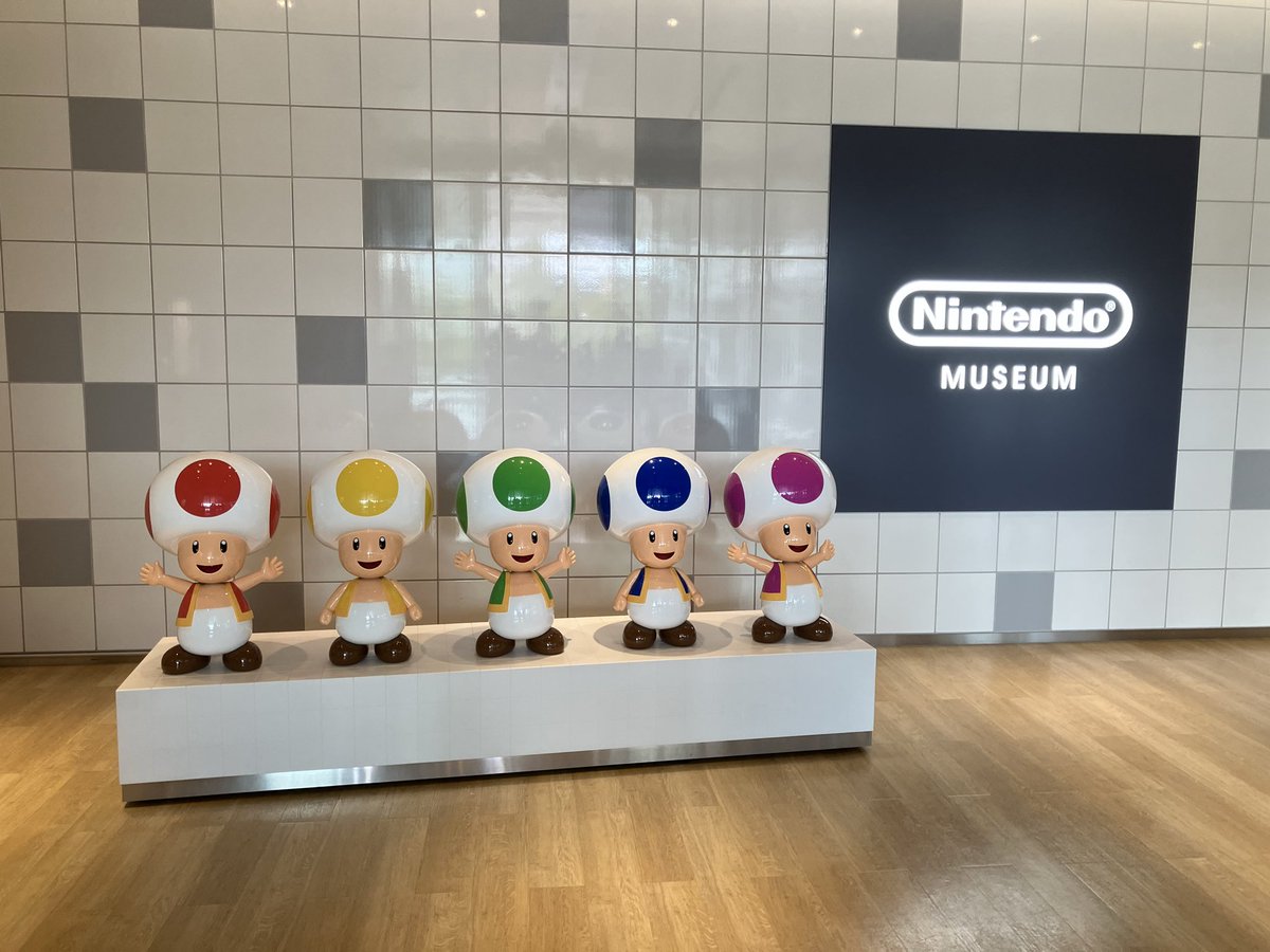 hit10ep's tweet photo. マリオ(Nintendo)はしご。 #USJ  #ニンテンドーミュージアム https://t.co/3VuZUIuBjN