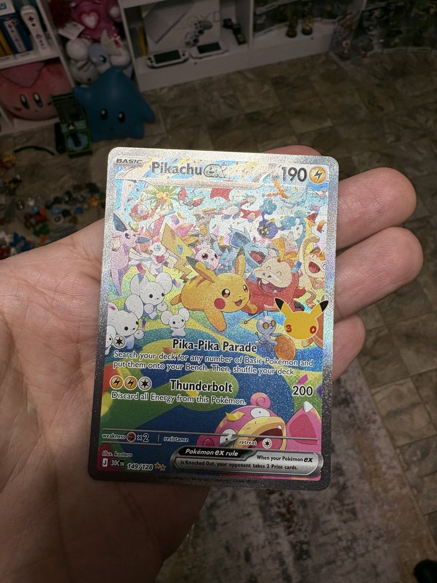 shiny_peso's tweet photo. OH MY GOD WE HIT DAY PIKACHU https://t.co/OloMWCyrWF