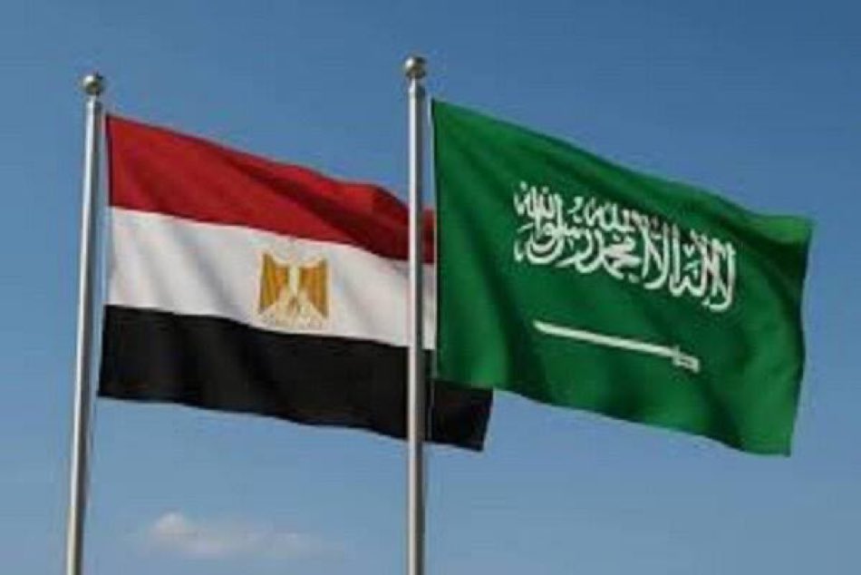 SaudiNews50's tweet photo. مصر:

نرفض أي تصرفات تهدد أمن السعودية.

- https://t.co/zwF5fJSPav