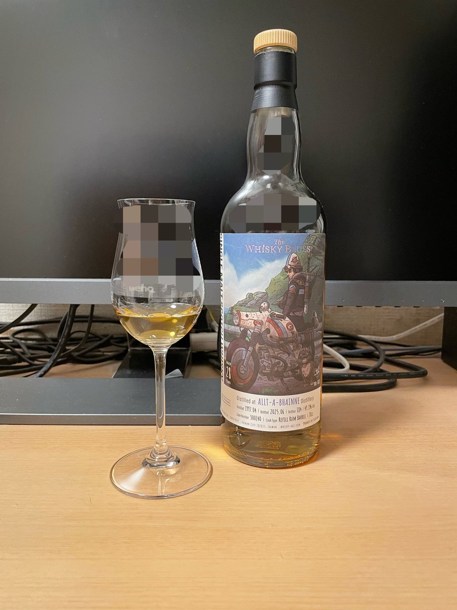 666_whisky's tweet photo. TLで見かけたので。
ウイスキーエイジ　アルタベーン 1997

ラム樽のバランスが絶妙で非常に美味。
ジューシーな林檎や洋梨にラム樽のスパイシーさ、塩気やハーブ感も。 https://t.co/X3qDWLmbwN