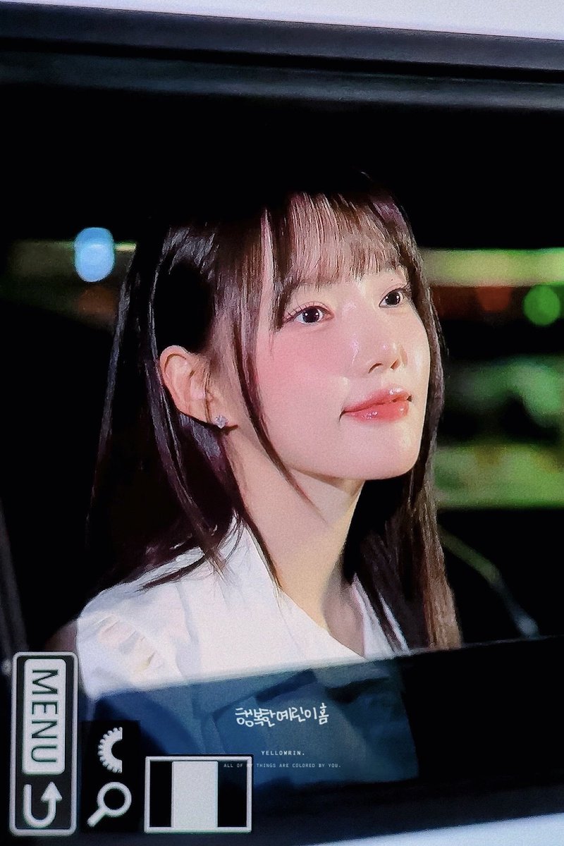 _YEllowRIN's tweet photo. 260916 #예린 #YERIN https://t.co/yj4jEEn3Ei